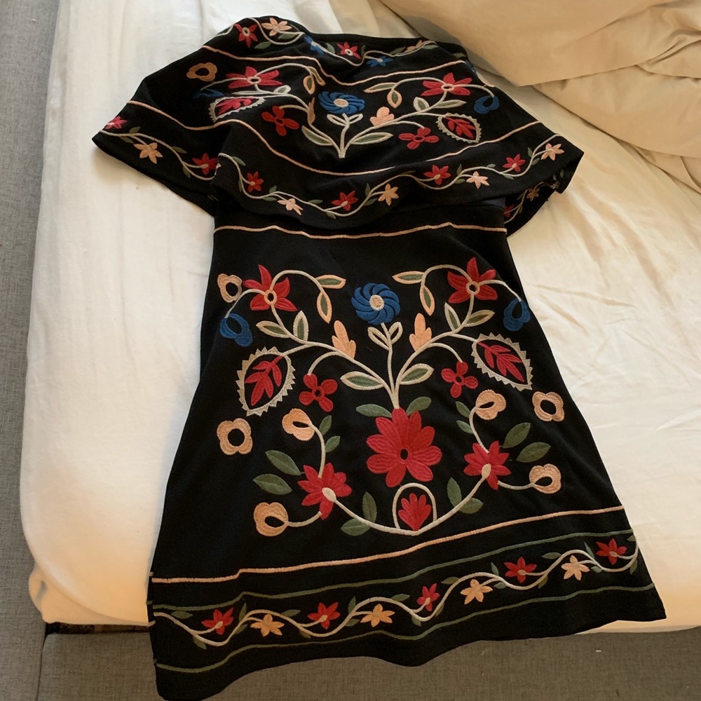 Strapless dress from LF